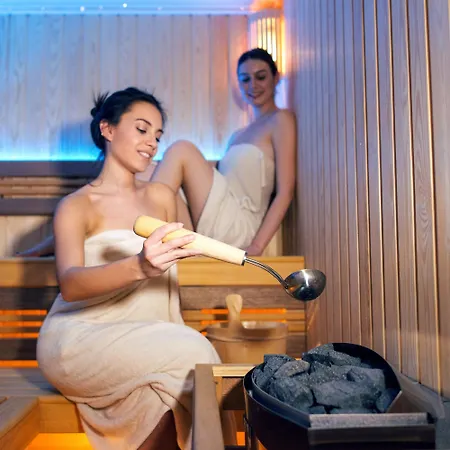 酒店 Amoria Secret Escape Woerthersee - Adults Only Wellness & Self Check-in 4*