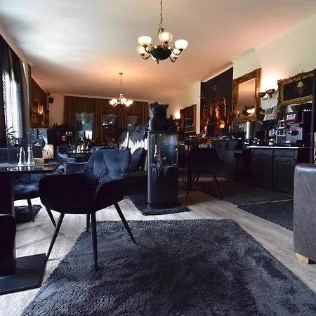 酒店 Amoria Secret Escape Woerthersee - Adults Only Wellness & Self Check-in