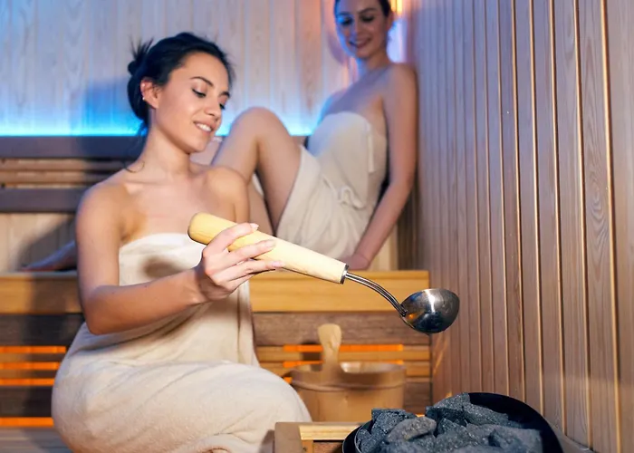 ホテル Amoria Secret Escape Woerthersee - Adults Only Wellness & Self Check-in 4*