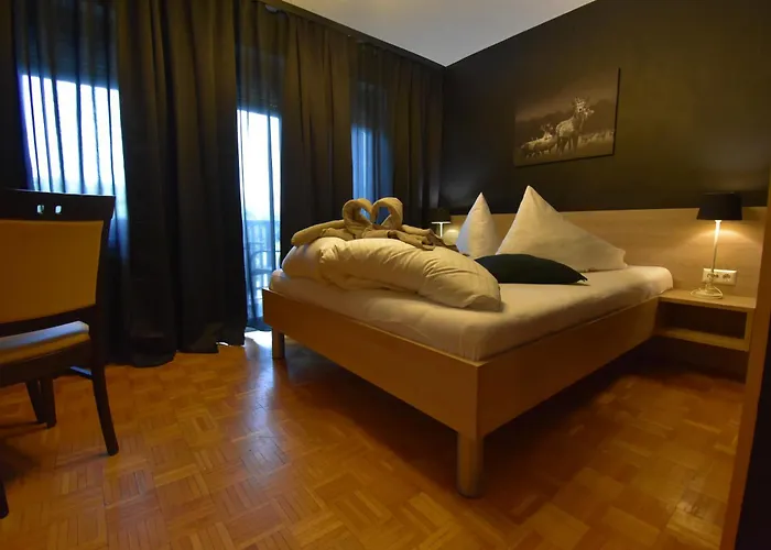 ホテル Amoria Secret Escape Woerthersee - Adults Only Wellness & Self Check-in 4*