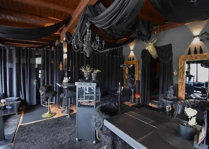 ホテル Amoria Secret Escape Woerthersee - Adults Only Wellness & Self Check-in